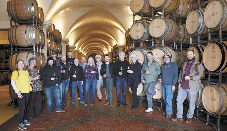 Oregon Solidarity winery prinicpals, winemakers and growers. From left: Amy Anderson, Villa Novia Vineyards; Laura Lotspeich, Pheasant Hill Vineyard; Taylor King, King Estate; Jim Ball, Five Tollers Vineyard; Brent Stone, King Estate; Ryan Johnson, King Estate; Ed King III, King Estate; Joe Ibrahim, Willamette Valley Vineyards; Christine Clair, Willamette Valley Vineyards; Michael Moore, Quail Run Vineyards; Justin King, King Estate; Leon Pyle and Cathy DeForest, Maison Tranquille; Mike Anderson, Villa Novia Vineyards; Ray Nuclo, King Estate; and Joe King, King Estate.