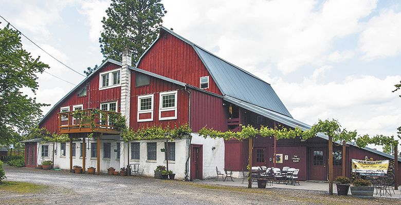 English Estate’s main winery and tasting room was built in 1915 and housed a dairy until the early 1970s.##Photo by Del Munroe