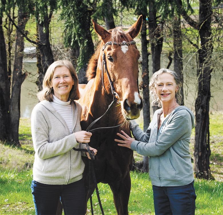 Véronique Boss-Drouhin of Domaine Drouhin Oregon and Roserock Oregon, and Isabelle Dutartre of De Ponte Cellars. ##Photo by Kathryn Elsesser