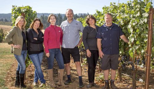 (From left) Maria Ponzi, Luisa Ponzi, Alison Sokol Blosser, Alex Sokol Blosser, Anna Campbell, Adam Campbell. ##Photo provided