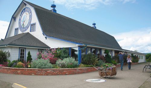 Blue Heron French Cheese Company in Tillamook offers a variety of cheese, wine and gourmet items.