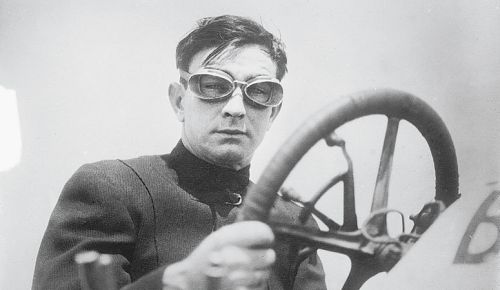 Race car driver Bob Burman, circa 1910–1915. ##Library of Congress