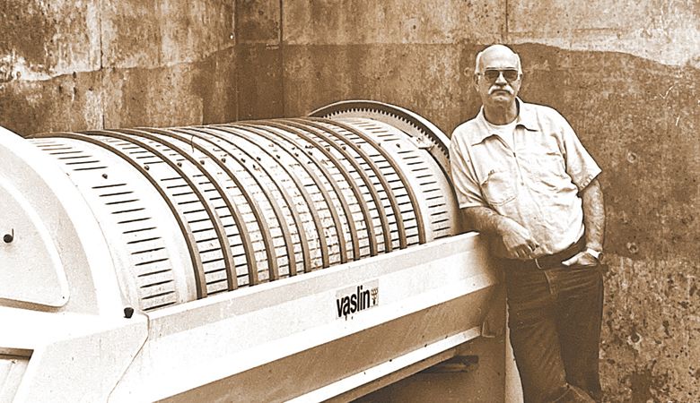 Bob McRitchie at Sokol Blosser Winery, circa 1977. ##Photo provided