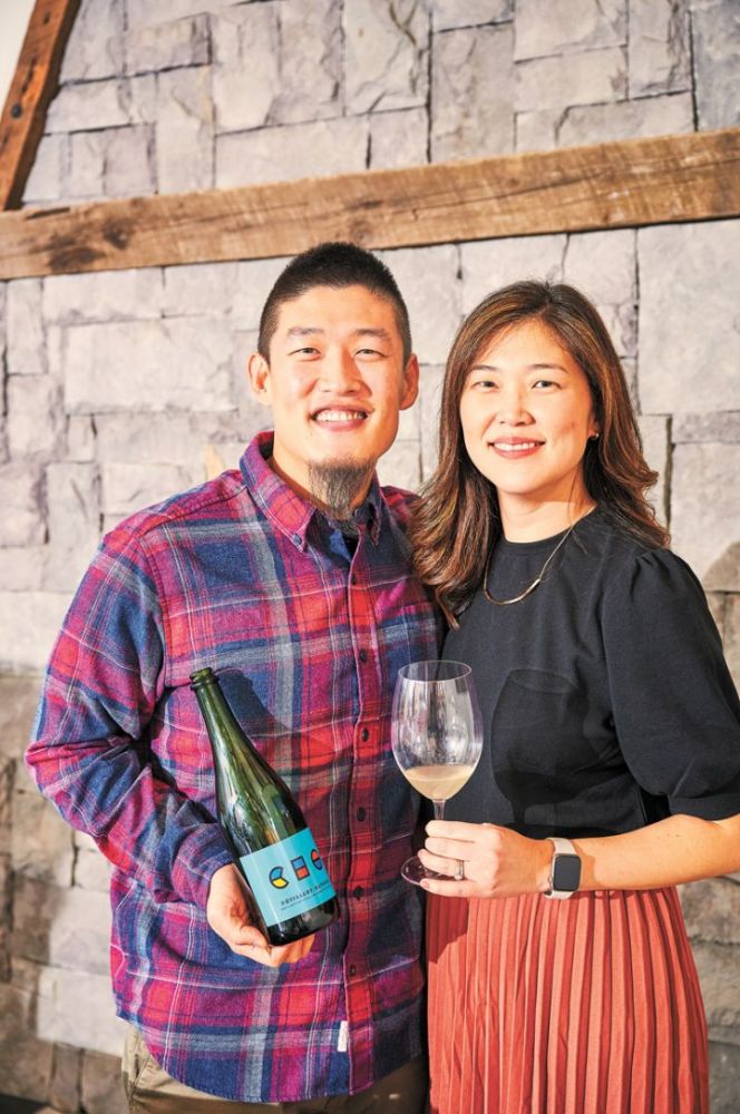 Dave and Lois Cho of CHO Wines. ##Photo courtesy of Cho Wines and the Oregon Wine Board