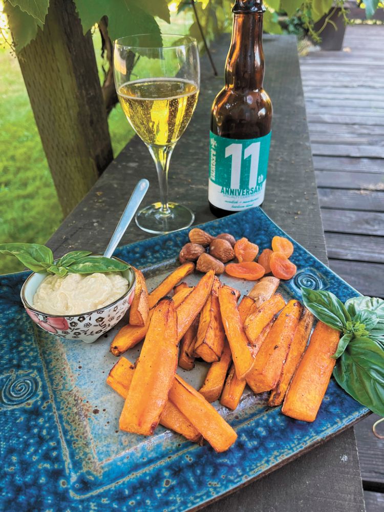 Gail’s Sweet Potato Fries paired with 2 Towns 11th Anniversary Cider (see recipe in article).##Photo by Gail Oberst