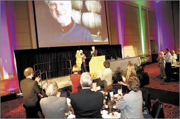 At the Industry Awards Dinner, Susan and Alex Sokol Blosser present David Adelsheim the OWB’s Distinguished Lifetime Achievement Award for his four-plus decades of service.