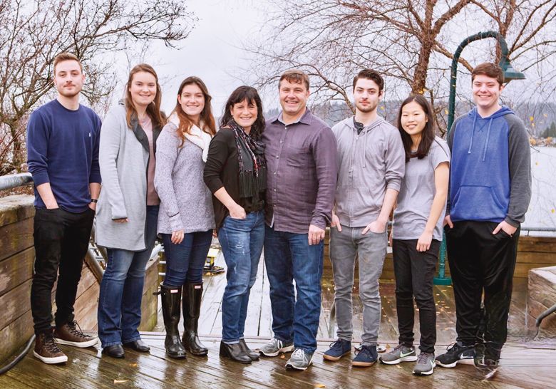 The entire Brady Bunch-like Dukelow and Turlay clan of eight.##Photo by Ducleaux Cellars The entire Brady Bunch-like Dukelow and Turlay clan of eight.##Photo by Ducleaux Cellars