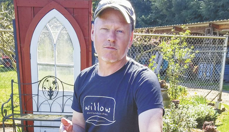 Franchere Wine Co. winemaker Mike Hinds at Hanson Vineyards in Woodburn. ##Photo by Michael Alberty