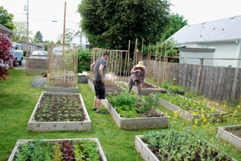 Bar Avignon co-owner Nancy Hunt (right) and Rodney Bender, a professional gardener at Broken Fence Garden.