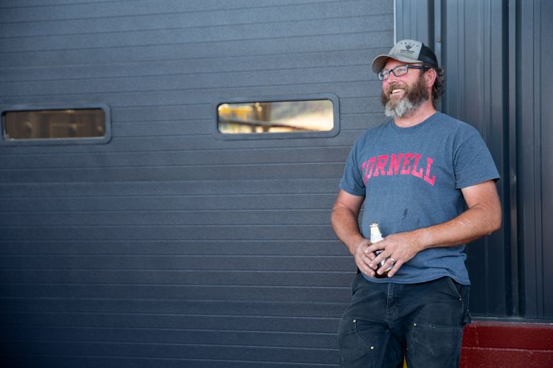 Owner and winemaker Herb Quady relaxing with a beer.##Photo By John Valis, courtesy of the Oregon Wine Board