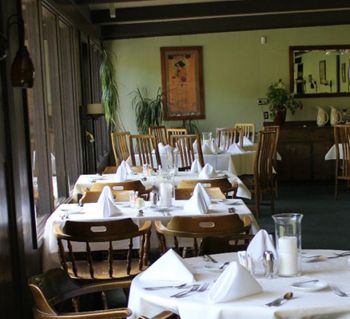 Madrone Kitchen s interior was recently renovated. Madrone Kitchen s interior was recently renovated.