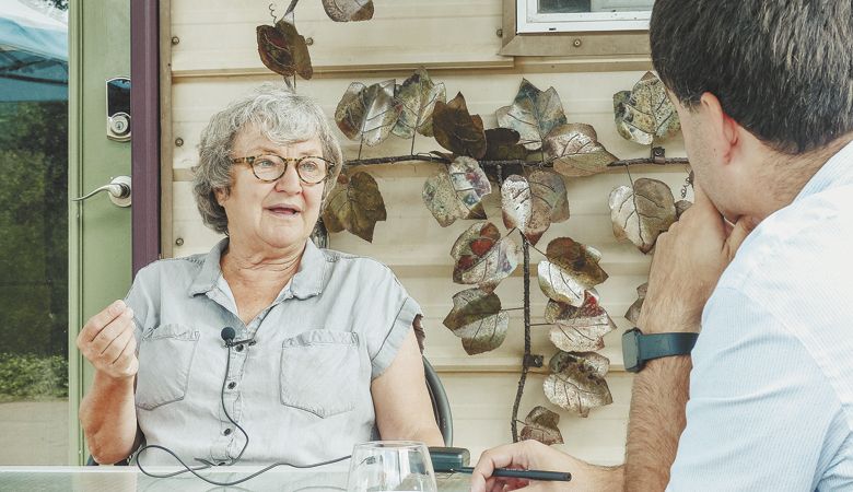 Linfield archivist Rich Schmidt interviews Mary Olson of Airlie Winery.##Photo courtesy of the Oregon Wine History Archive