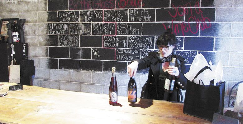 Winemaker/owner Natalie Bowman works the Vinum FeRus tasting room in McMinnville. ##Photo provided.