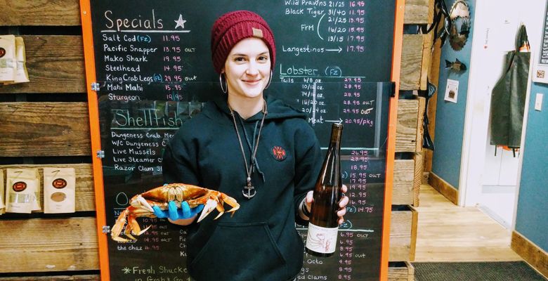 Amanda Kitz, fishmonger at Northwest Fresh Seafood in Newberg, pairs the Crab Tomalley with Oregon Dungeness crab, of course. ##Photo by Michael Alberty