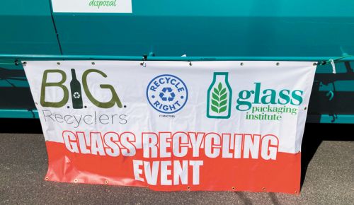 Banner announcing a BIG Recyclers glass collection event.##Photo by Chris Lueck