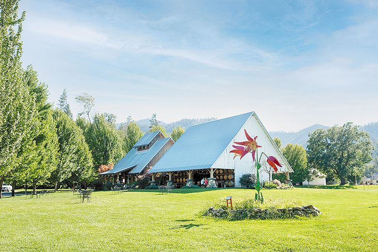 Enjoy the Country Music Block Party at Red Lily Vineyards. ## Photo by John Valls, Courtesy of the Oregon Wine Board